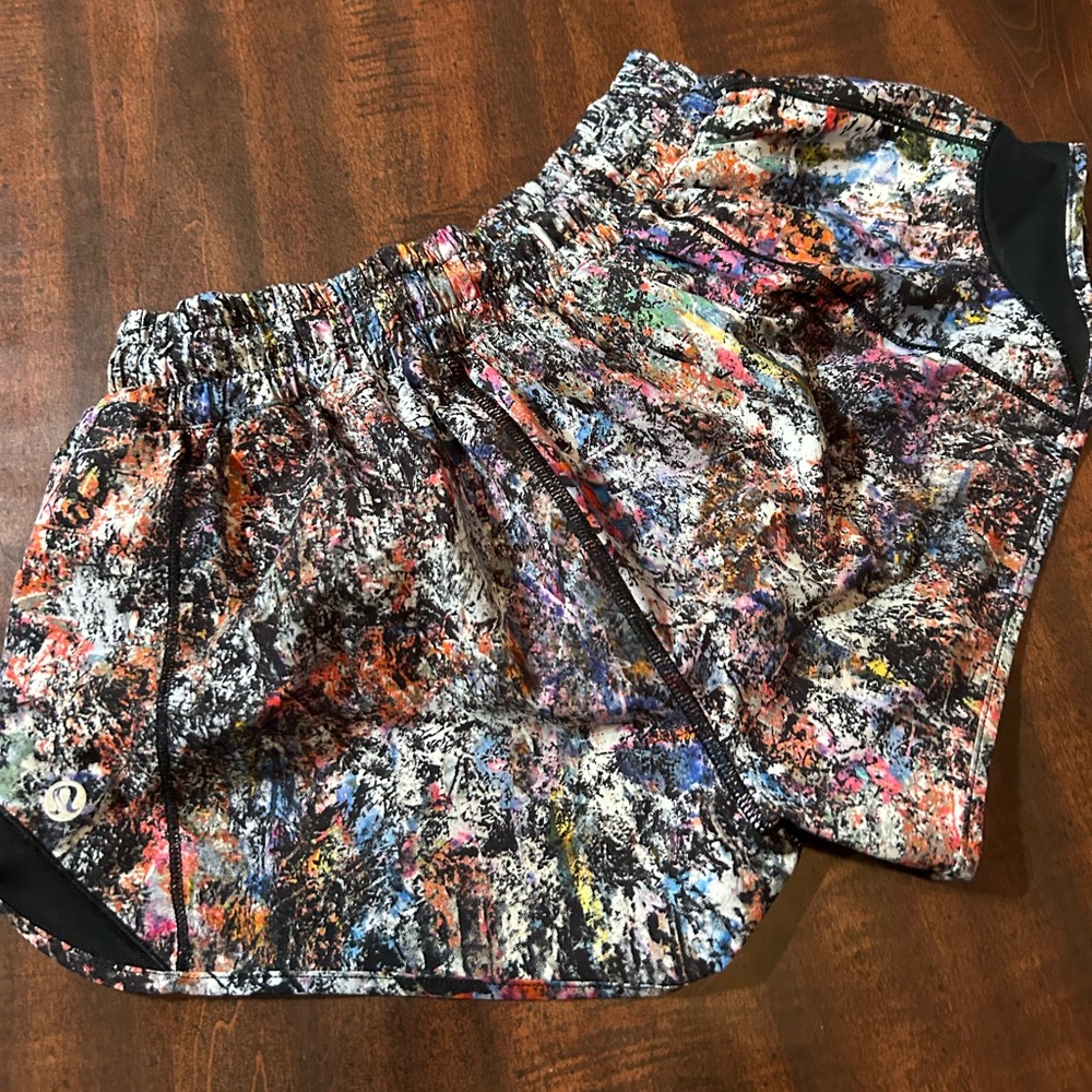Lululemon hotty hot paint splatter shorts